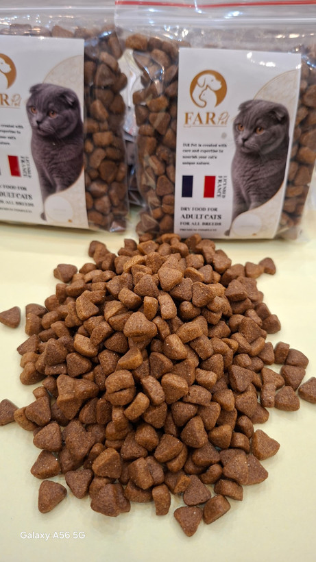خوراک خشک گربه بالغ 10 کیلویی فرپت طعم مرغ و گوشت 10 کیلویی